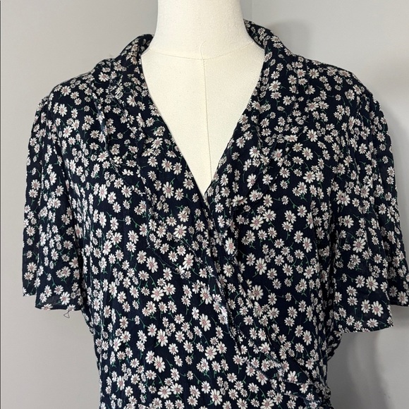 Lost +Wander Floral Frenzy Boho Wrap Dress size Large - Picture 6 of 6